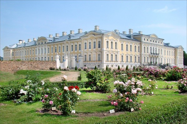 PETERSBURG I KRAJE NADBAŁTYCKIE